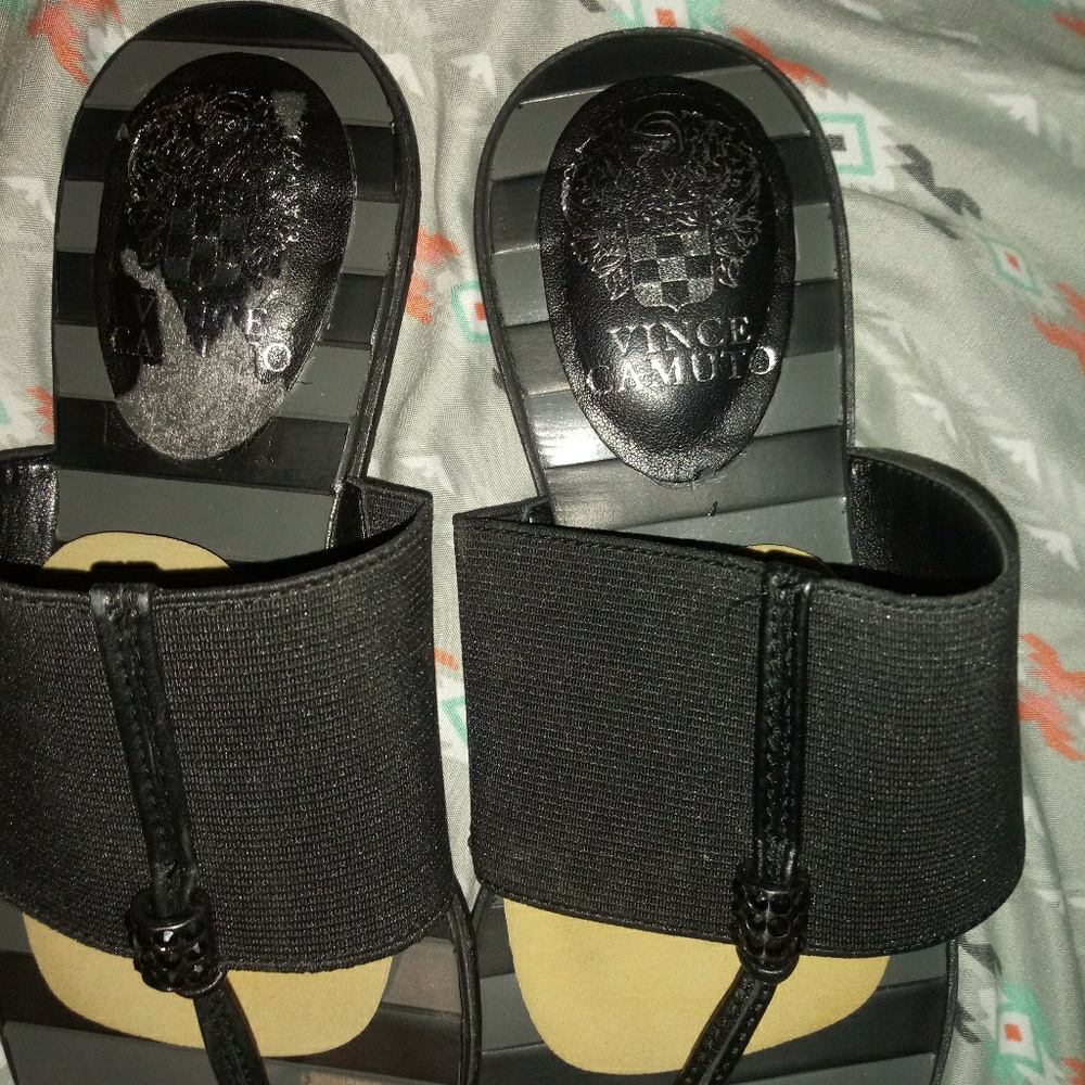 Sandals - Picture 2 of 4